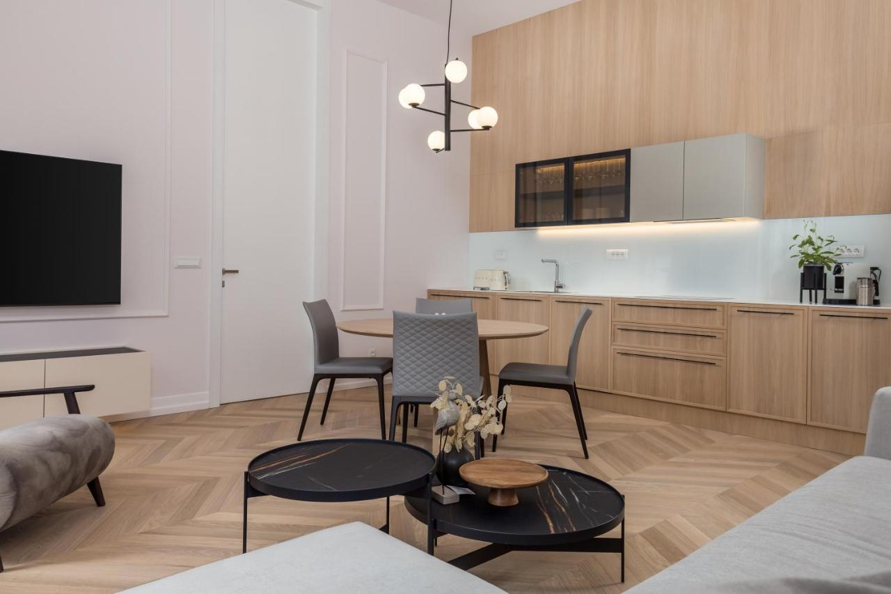 Plaza Apartments Opatija Exterior photo
