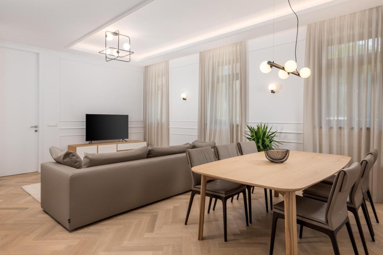 Plaza Apartments Opatija Exterior photo