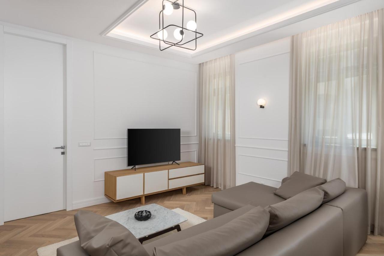 Plaza Apartments Opatija Exterior photo